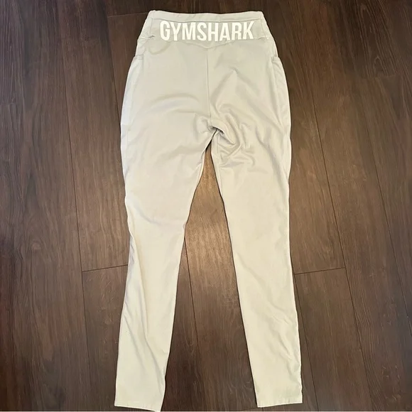 Sage Green Gymshark leggings size Med - Picture 3 of 5